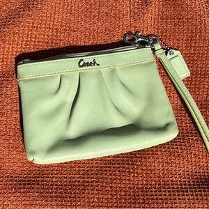 Coach Madison Wristlet Pleated Lime Green‎ Leather Wallet Clutch